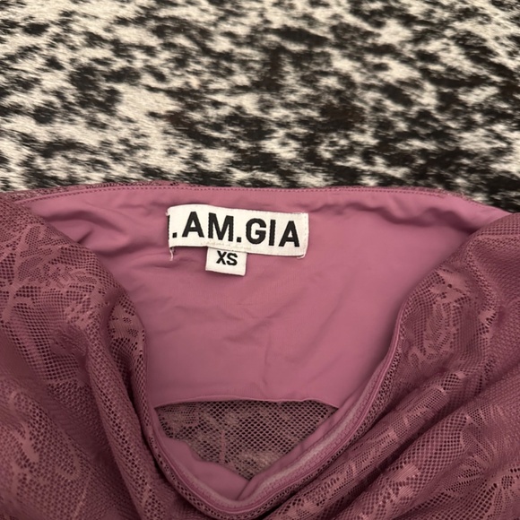 IAMGIA - Picture 2 of 3